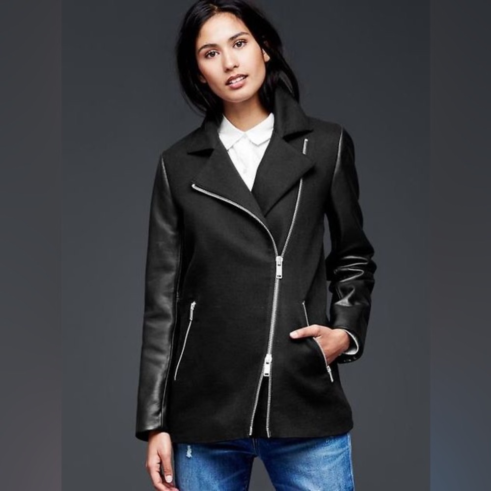 GAP Women's Black Leather Sleeve Jacket